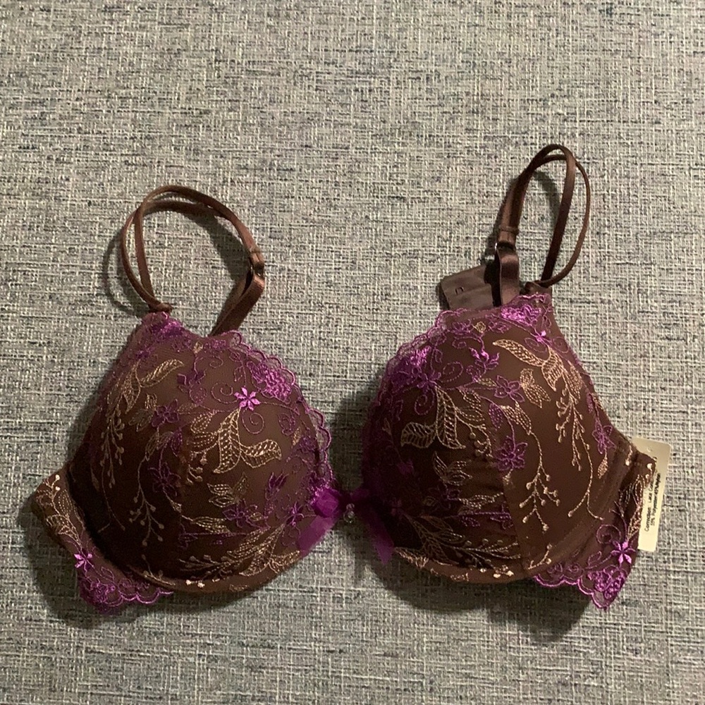 NWT brown bra padded with lace design 36C